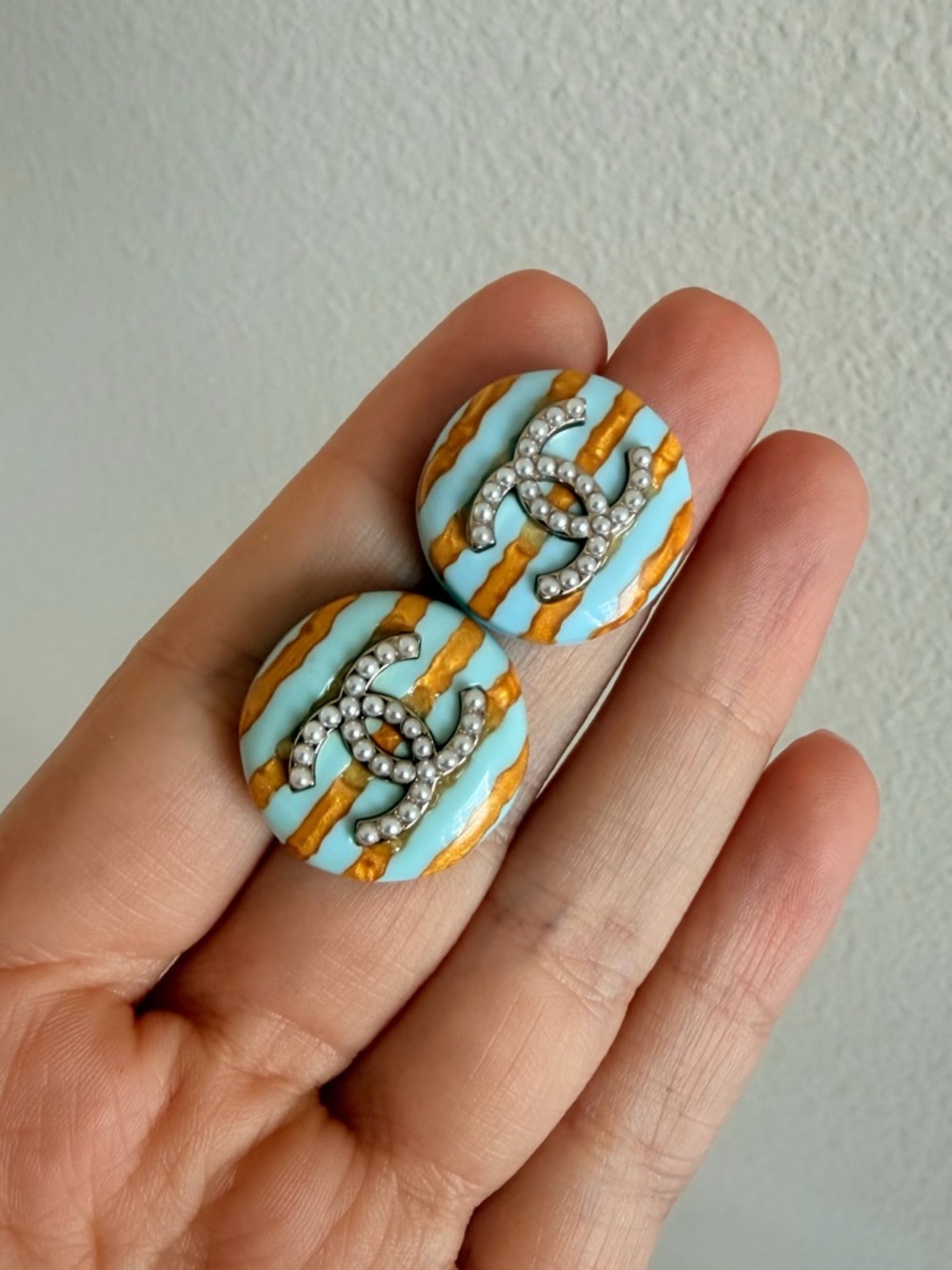 🩵CHANEL Round Striped CC Clip-On Earrings in Light Blue & Gold💛 - Picture 11 of 11